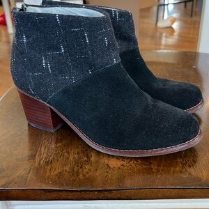 Tom’s ankle boots